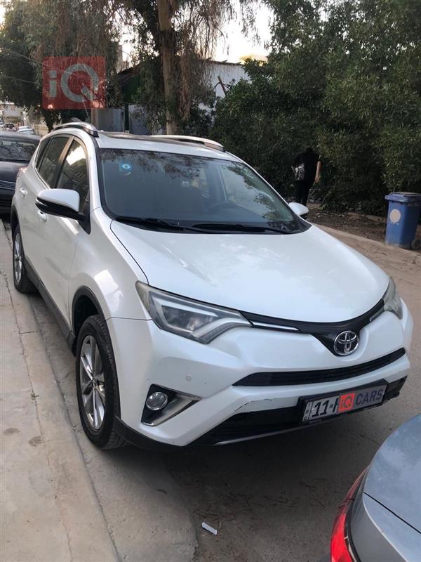 تويوتا راف 4 2018 للبيع في العراق - بغداد